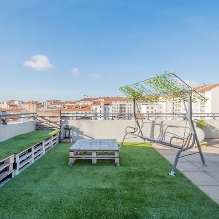 Modern & Large Flat With An Amazing Terrace Apartment *