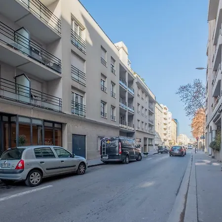 Modern & Large Flat With An Amazing Terrace Apartment Lyon